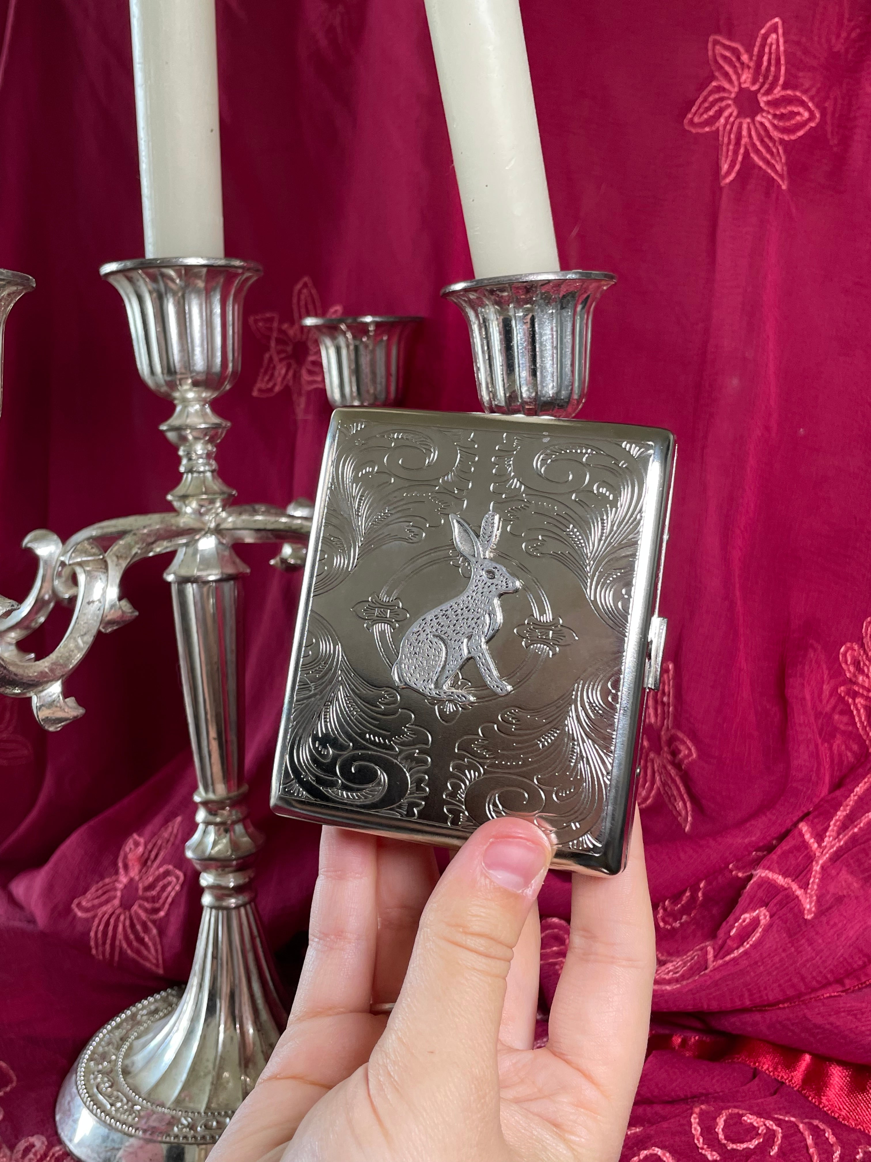 Hare Of The Hollow Cigarette Case