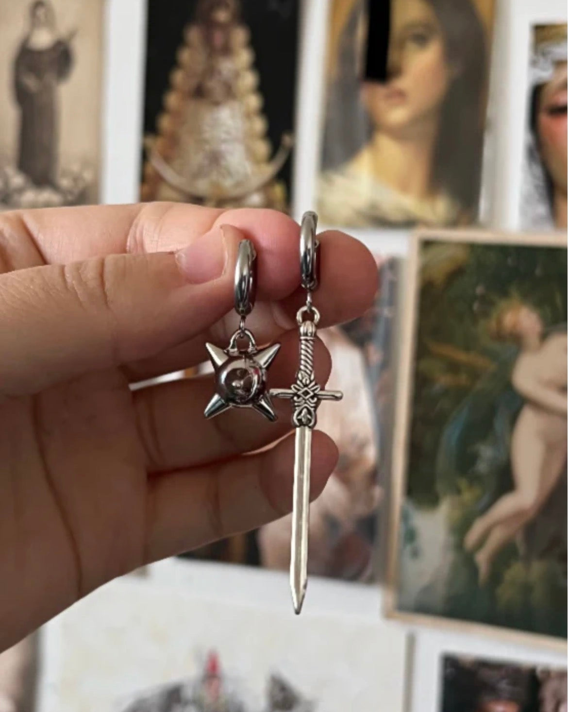 The Knights Arsenal Hoop Earrings