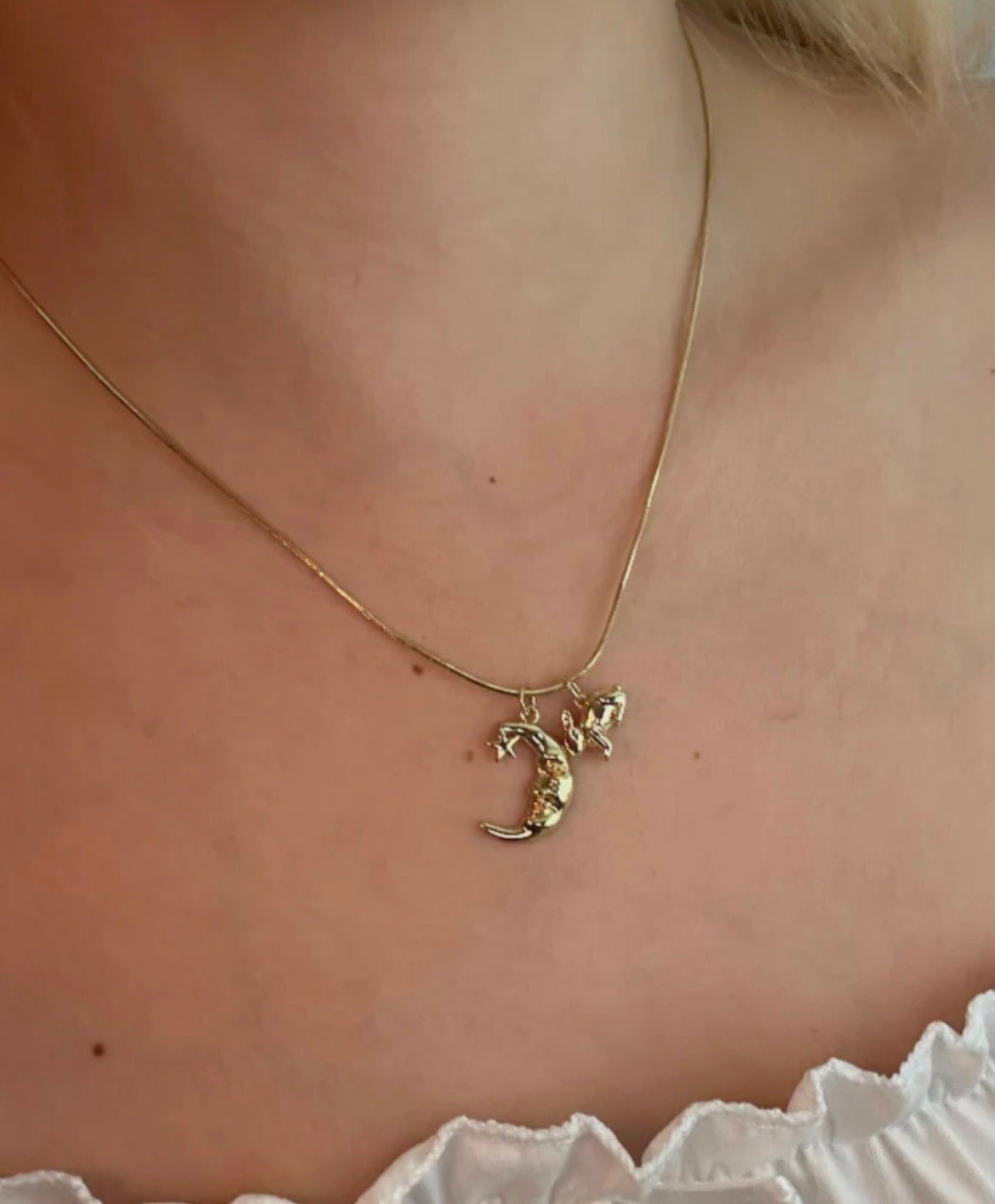The “Dancing With The Moon” Necklace