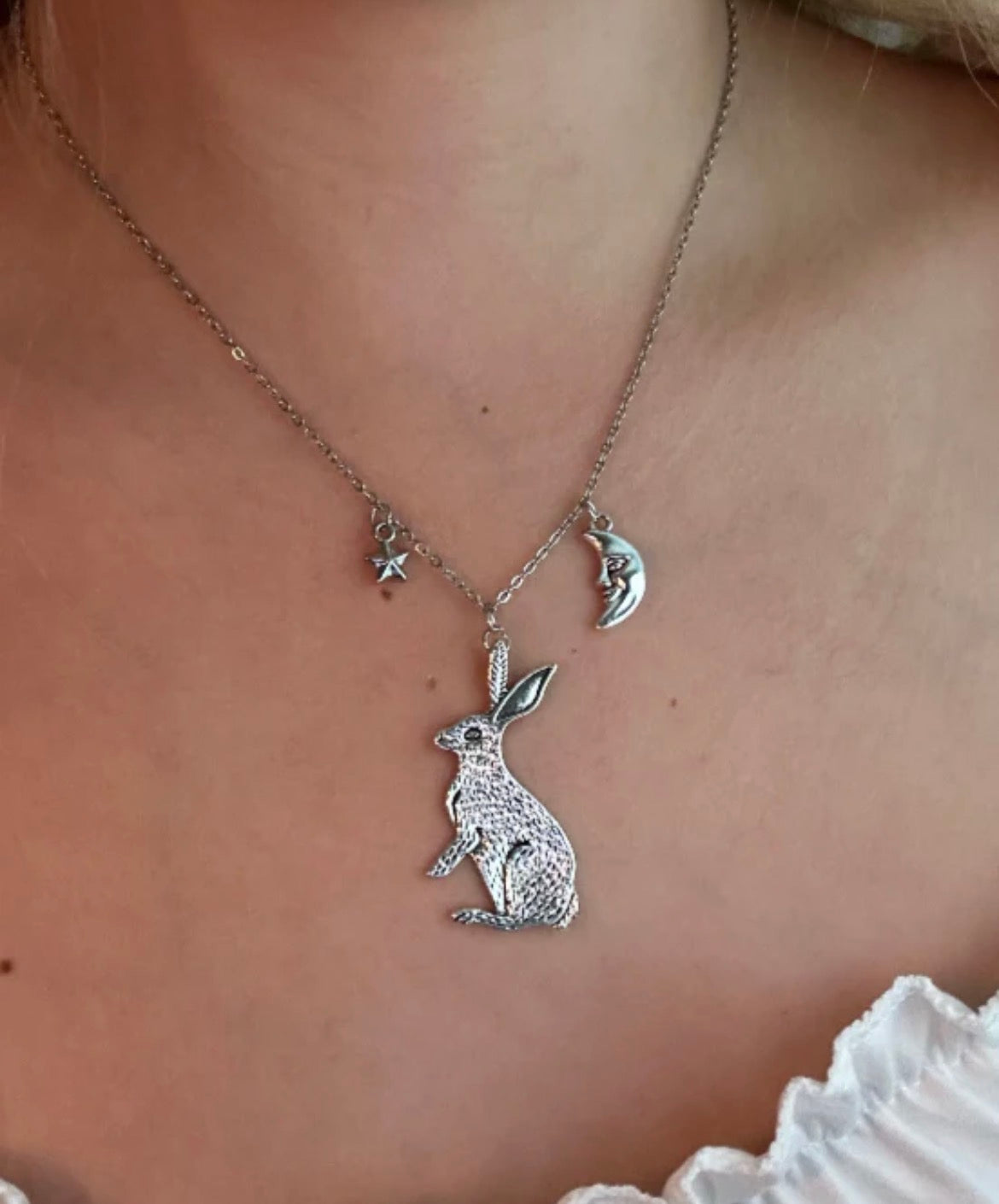 The Hares Nocturne Necklace