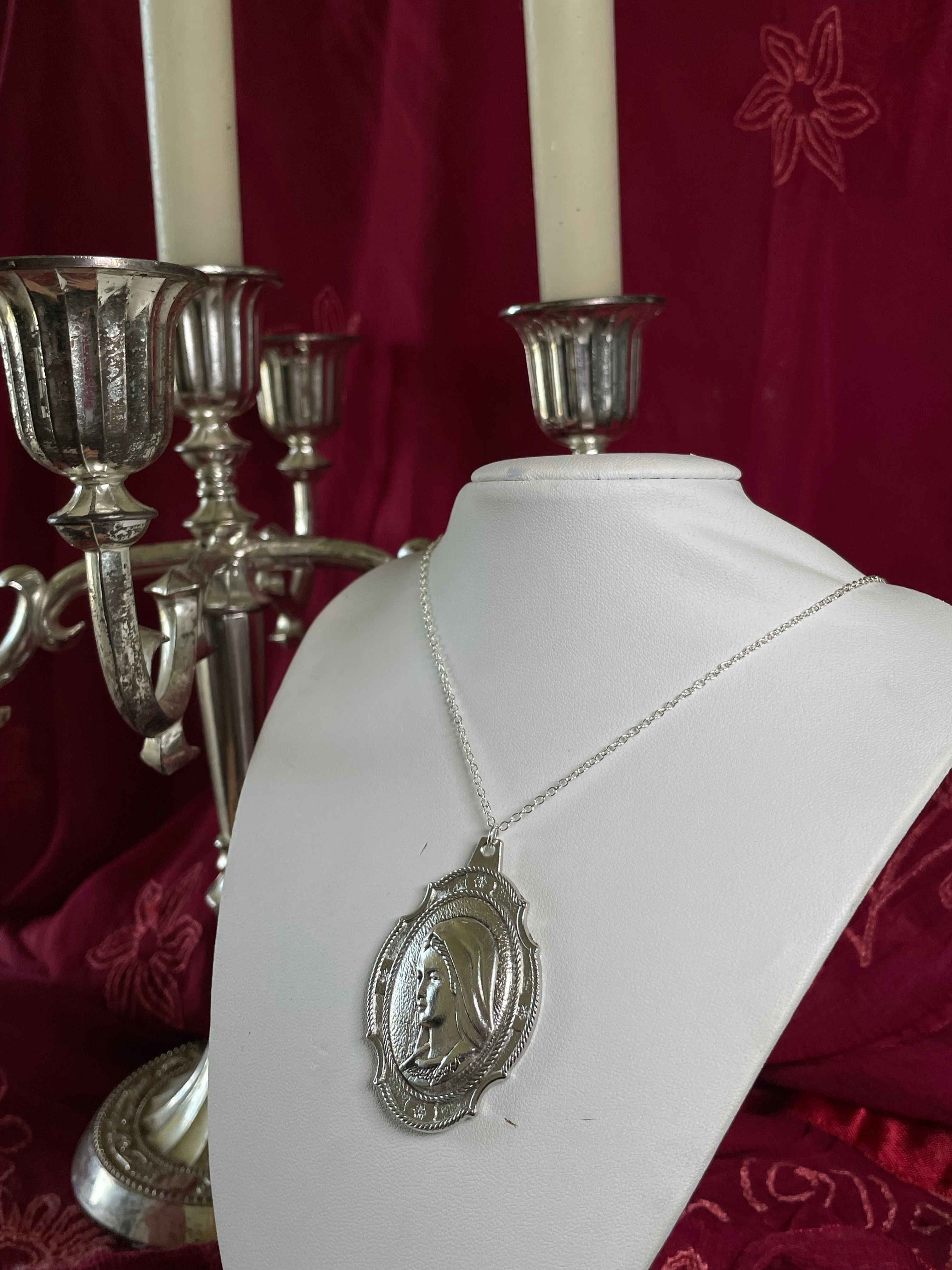 The Portrait Of A Mother Necklace